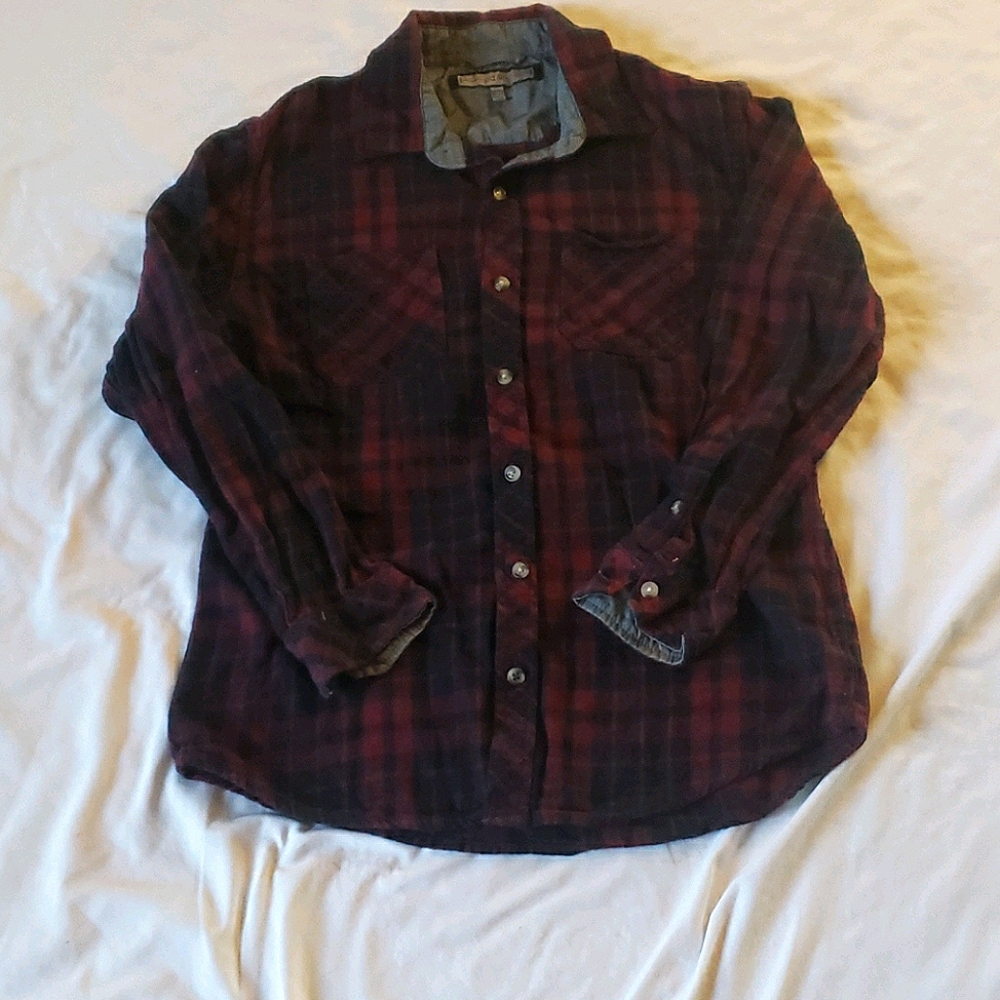 (M) Boys pd&c Black and Red Flannel